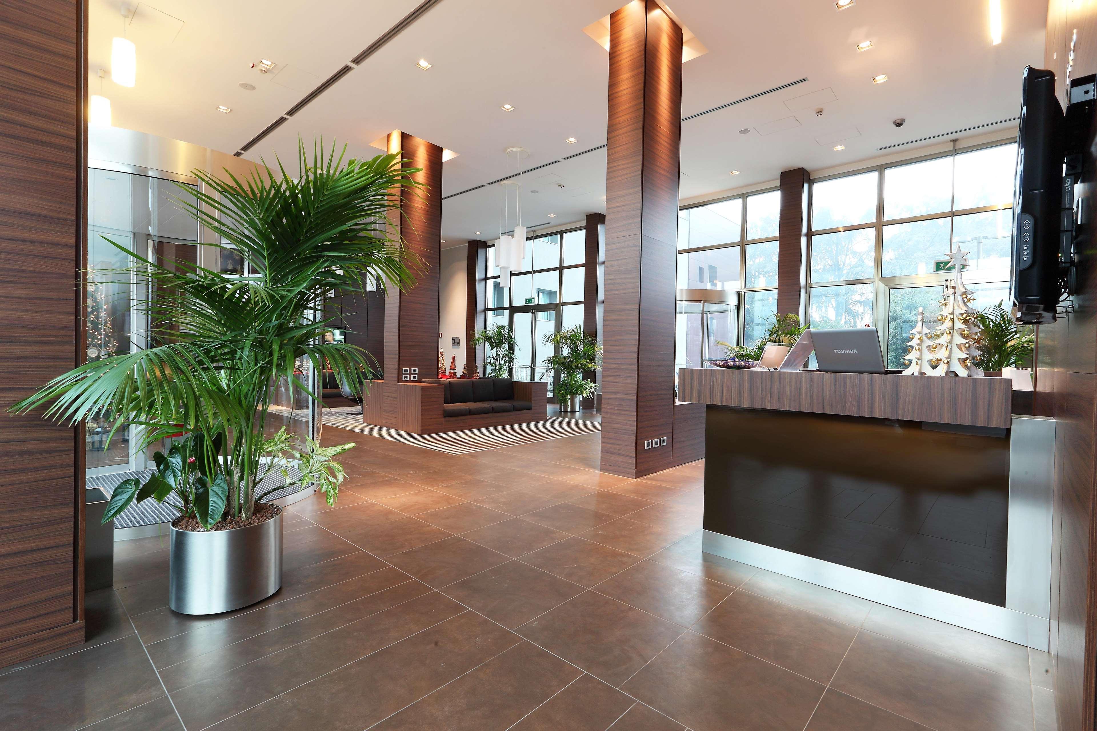 Best Western Plus Hotel Monza E Brianza Palace Чинизелло-Бальзамо Экстерьер фото