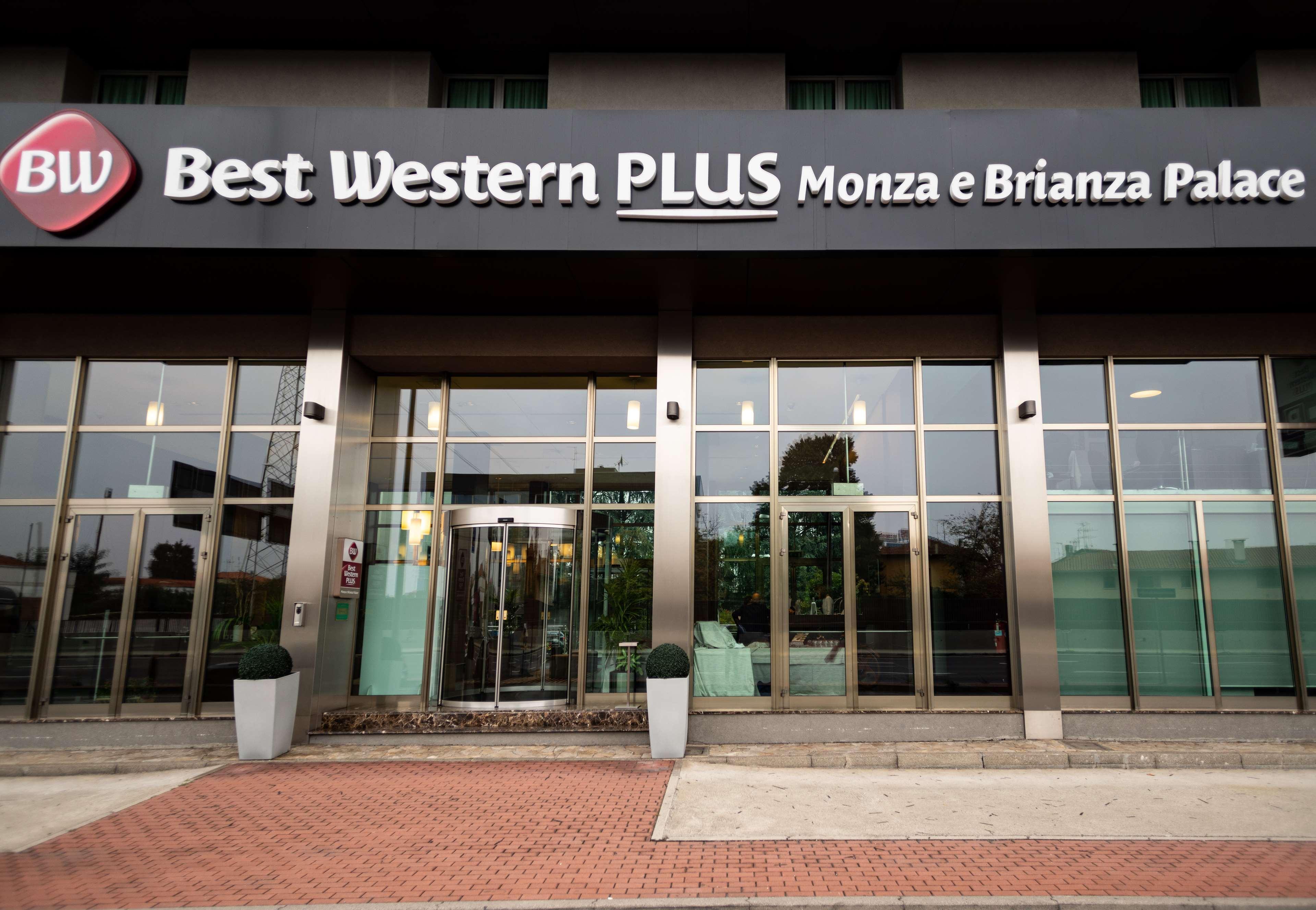 Best Western Plus Hotel Monza E Brianza Palace Чинизелло-Бальзамо Экстерьер фото